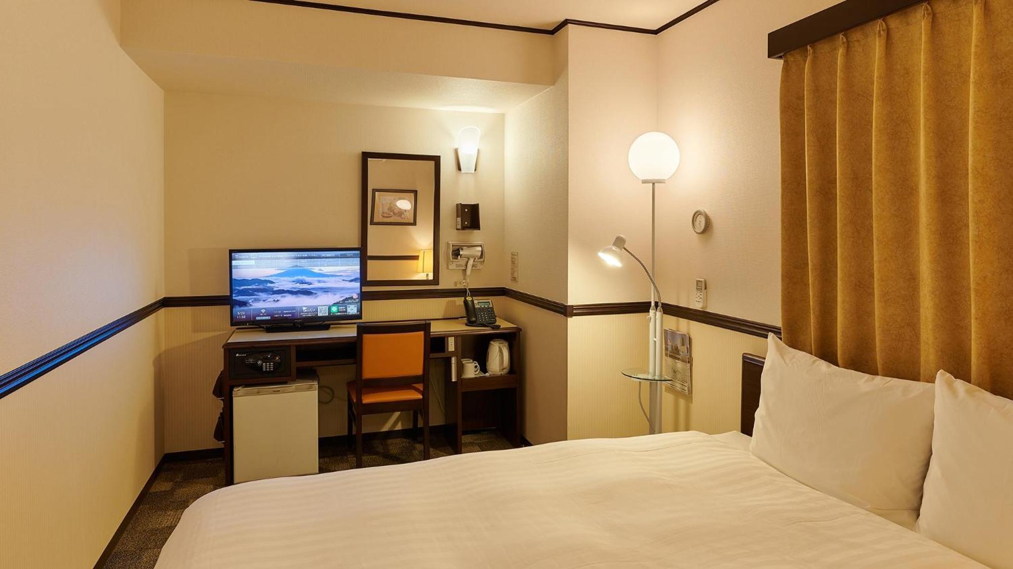 Toyoko Inn Osaka Itami Airport Tojonaka Pokoj fotografie