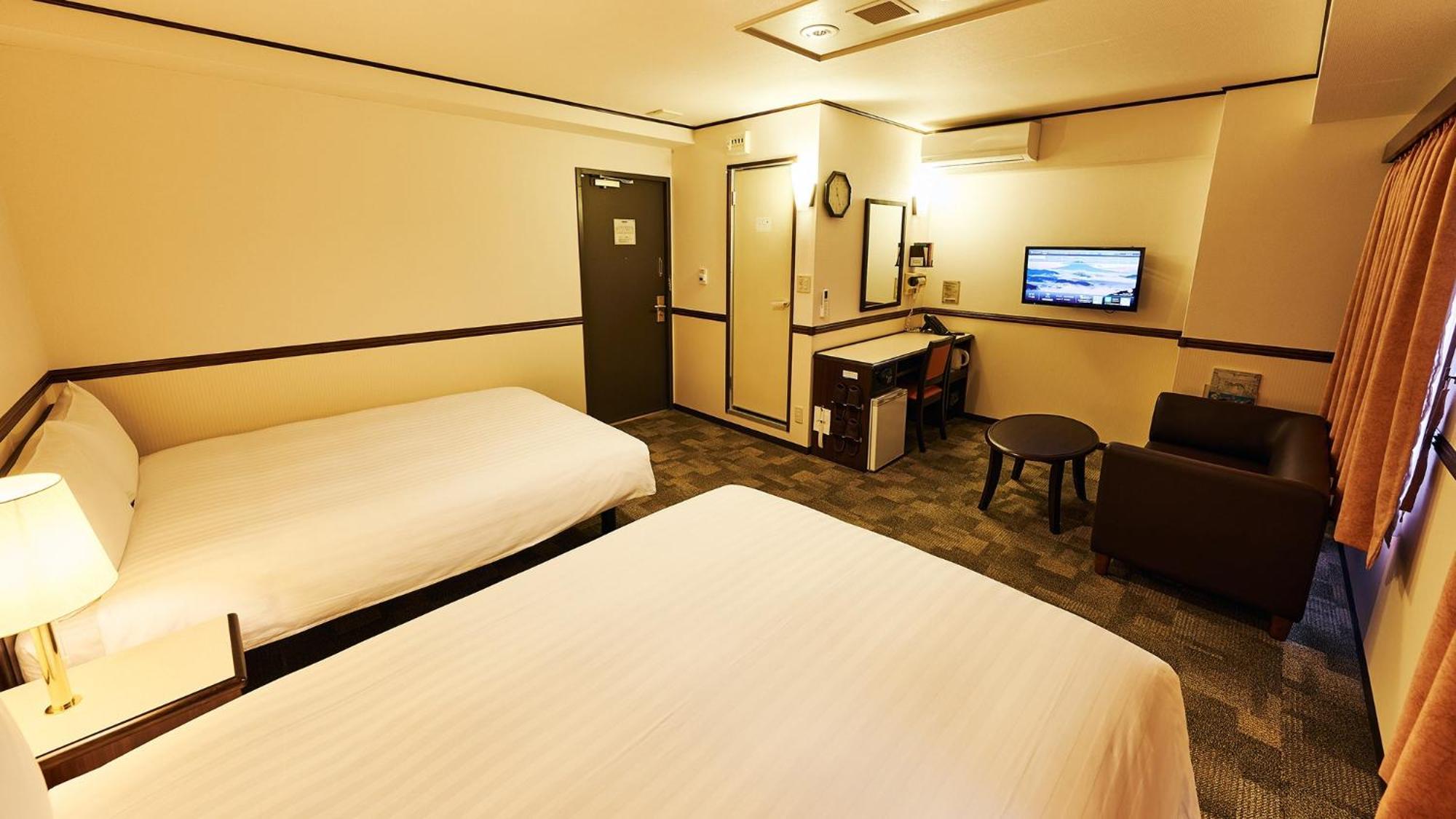 Toyoko Inn Osaka Itami Airport Tojonaka Pokoj fotografie