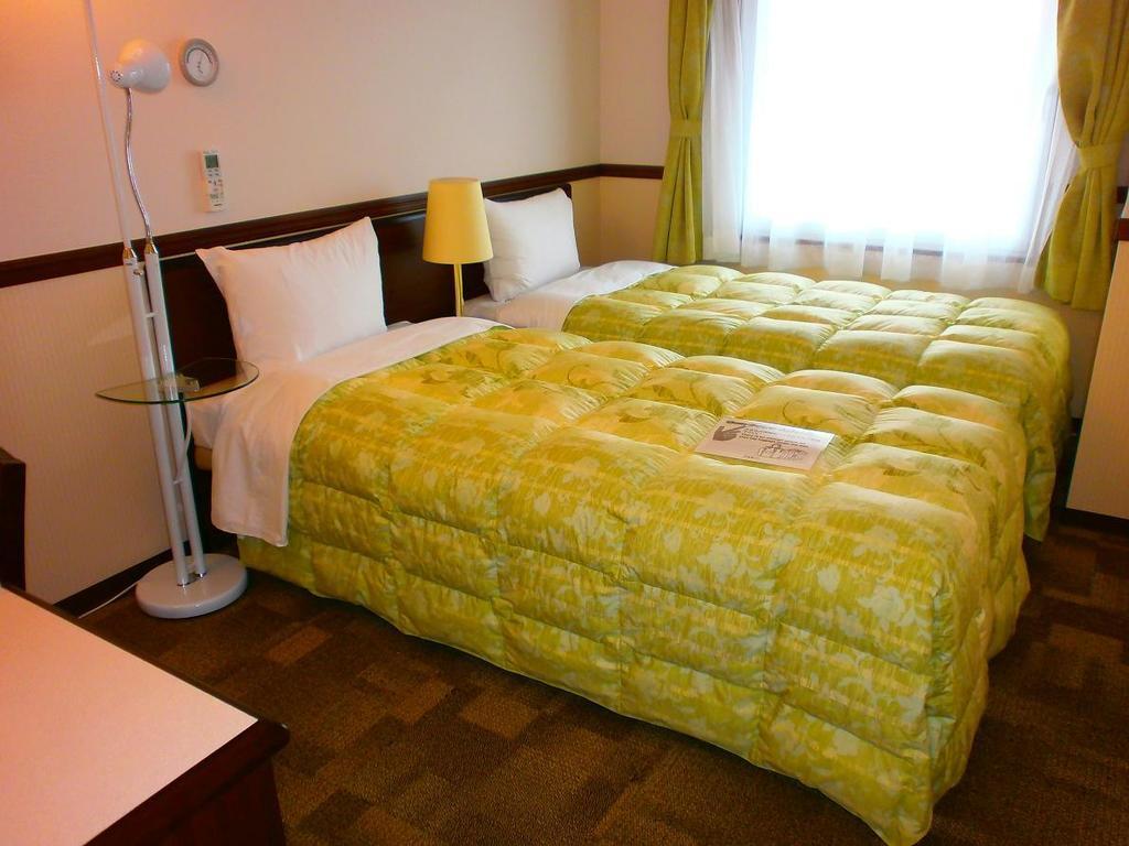 Toyoko Inn Osaka Itami Airport Tojonaka Exteriér fotografie